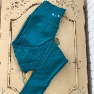 Alphalete Halo Leggings